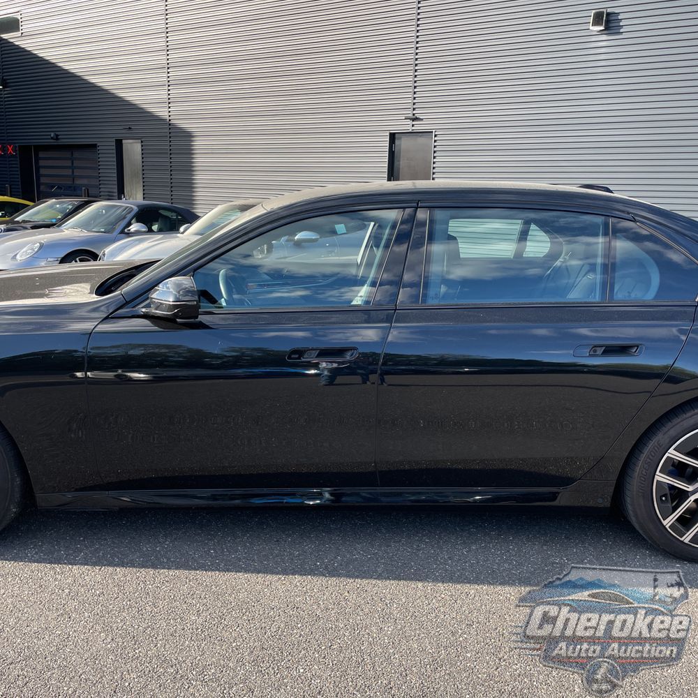 2023 BMW 7-Series 760xi