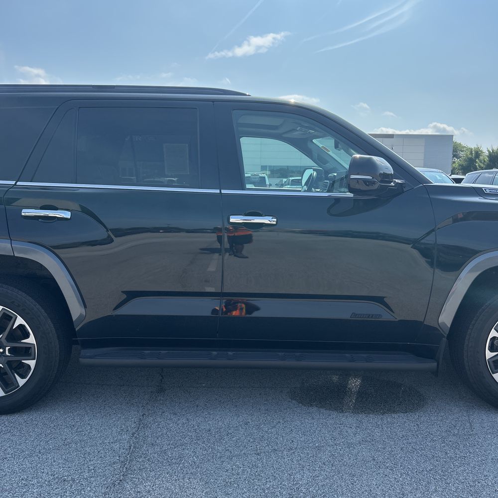 2023 Toyota Sequoia Limited