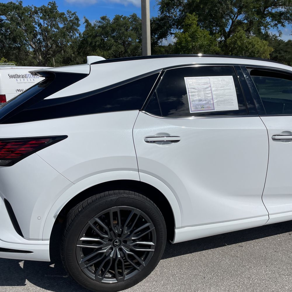 2023 Lexus RX 500h F SPORT Performance