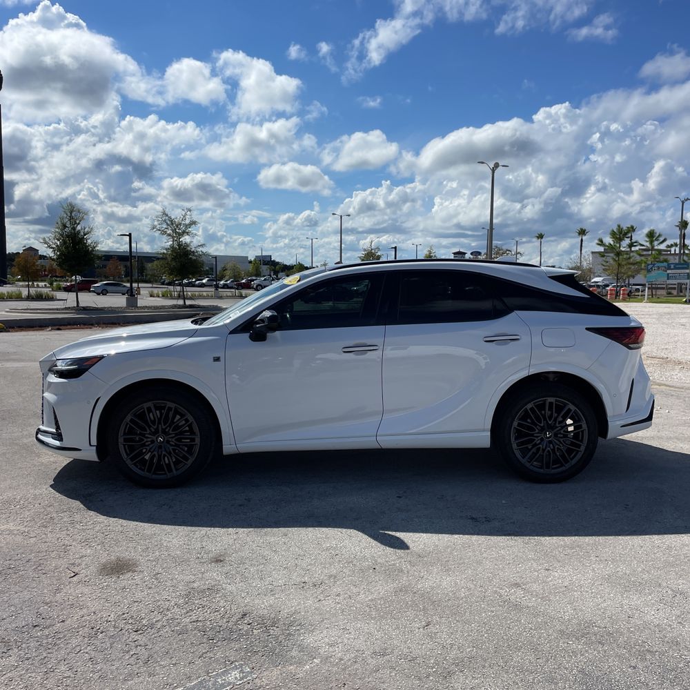 2023 Lexus RX 500h F SPORT Performance