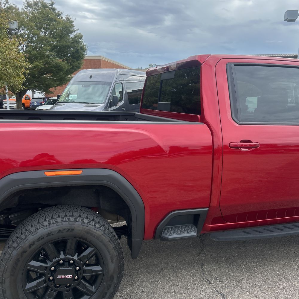 2025 GMC Sierra 2500HD AT4