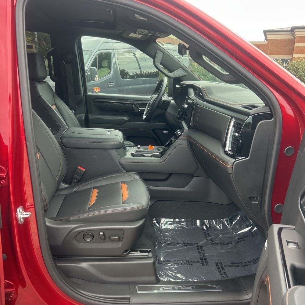 2025 GMC Sierra 2500HD AT4