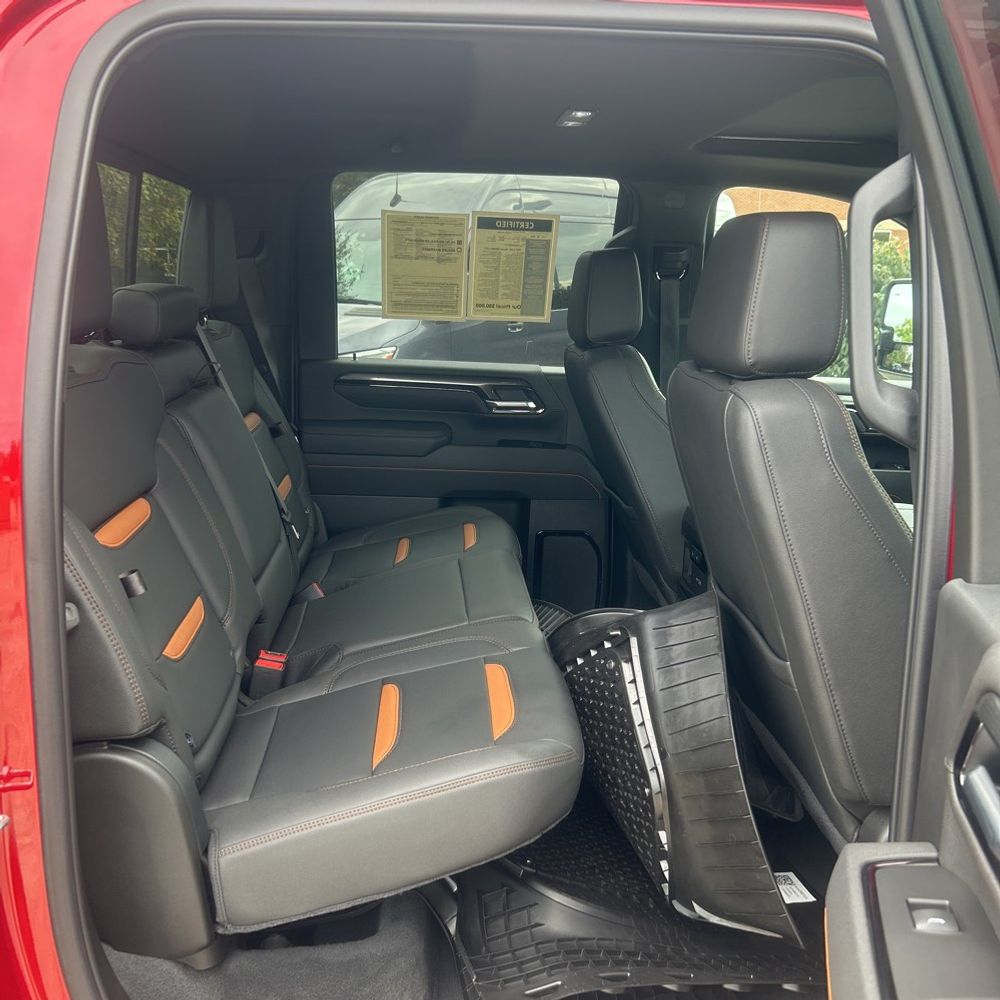 2025 GMC Sierra 2500HD AT4