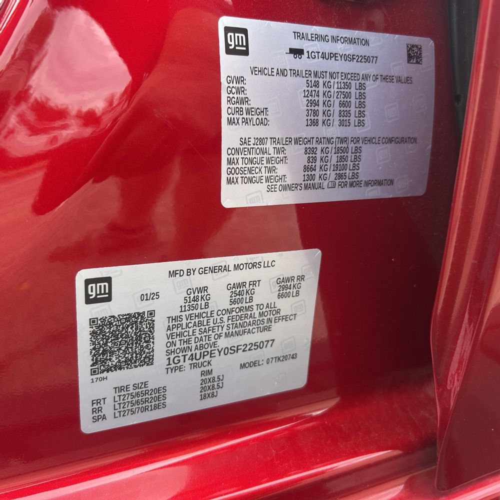 2025 GMC Sierra 2500HD AT4