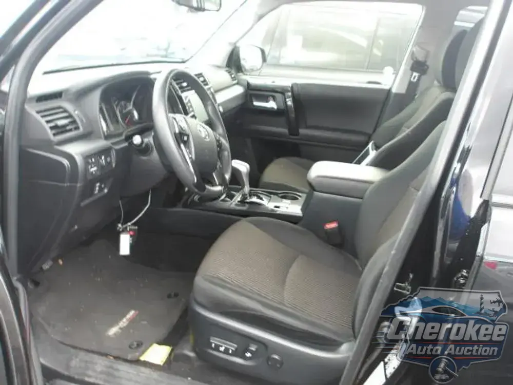 2024 Toyota 4Runner TRD Off Road