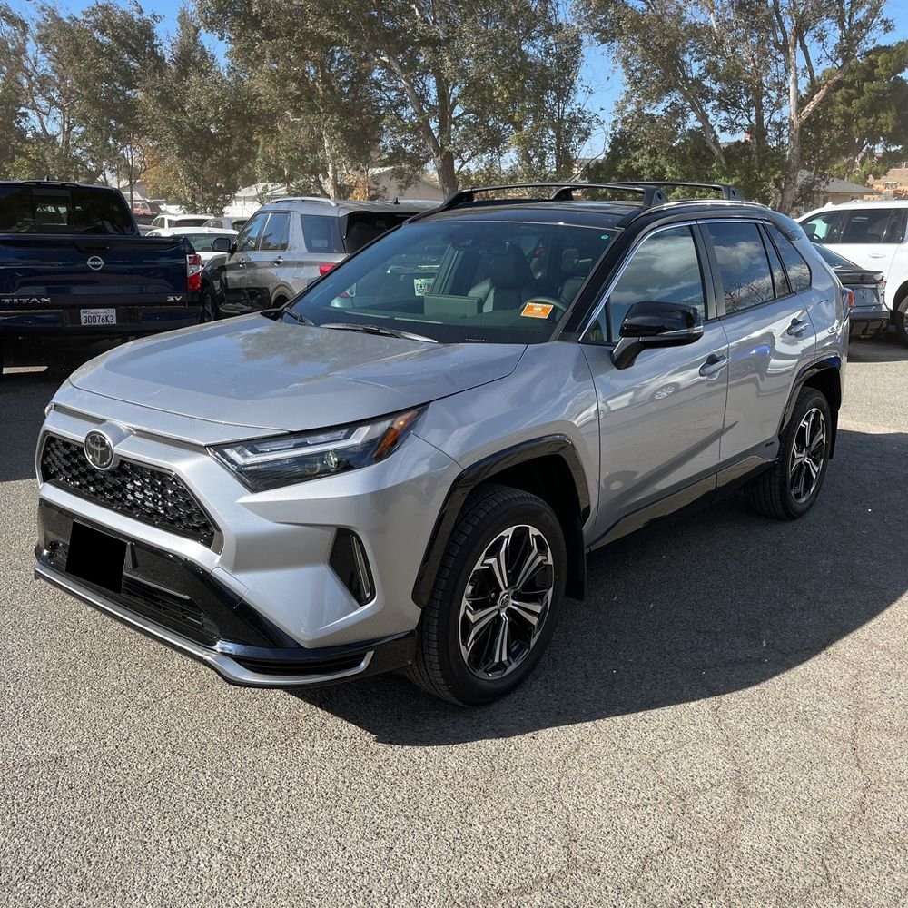 2025 Toyota RAV4 Plug-in Hybrid XSE