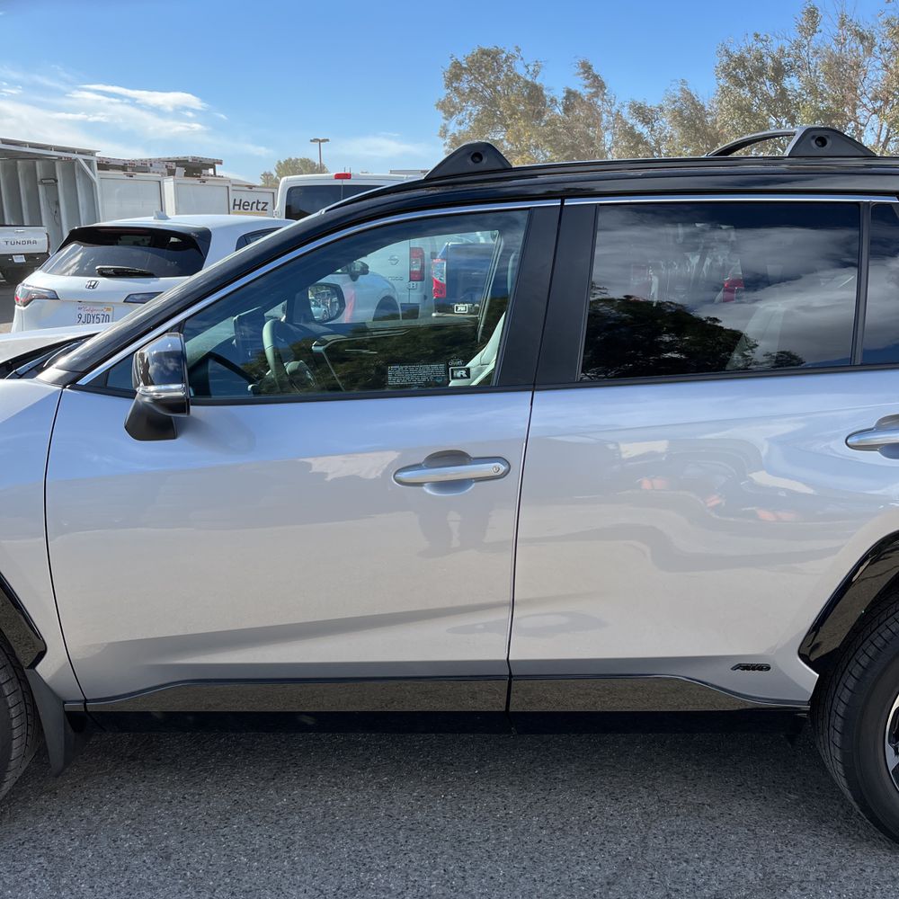 2025 Toyota RAV4 Plug-in Hybrid XSE