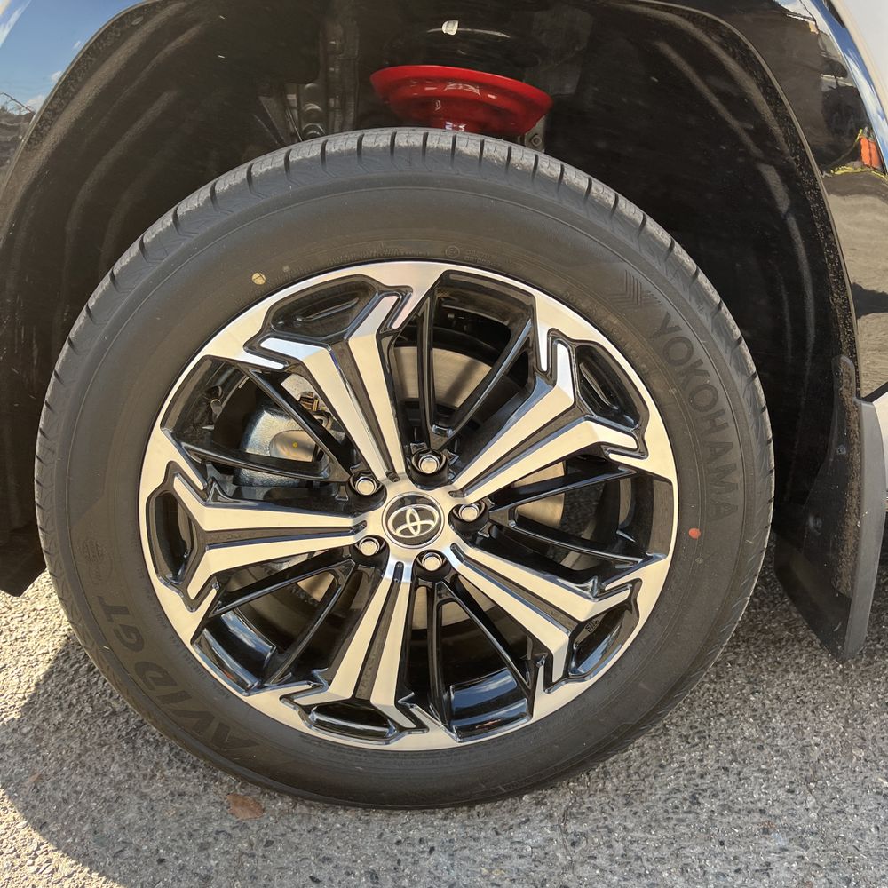 2025 Toyota RAV4 Plug-in Hybrid XSE