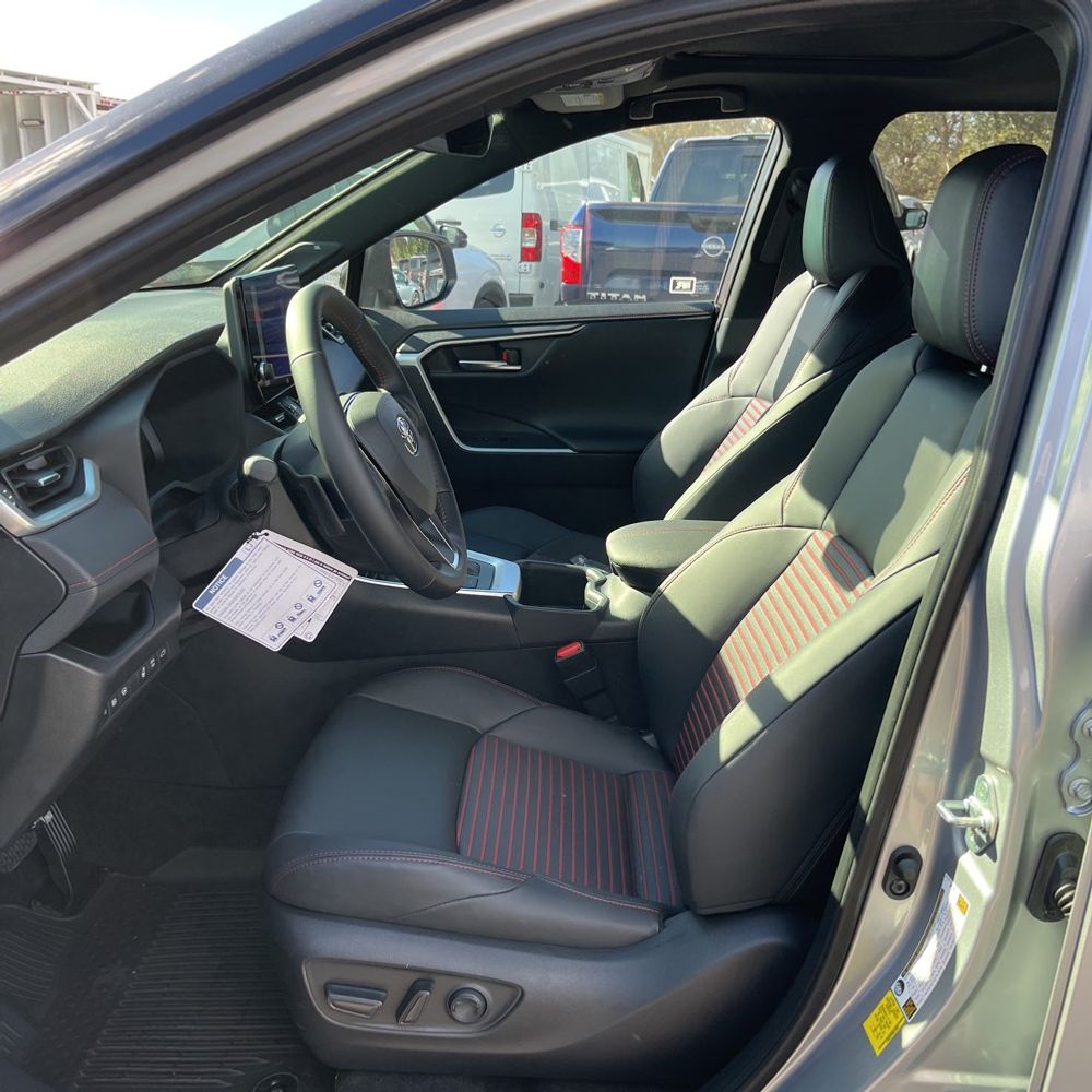 2025 Toyota RAV4 Plug-in Hybrid XSE