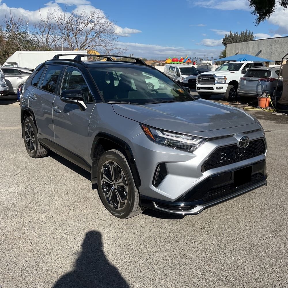 2025 Toyota RAV4 Plug-in Hybrid XSE