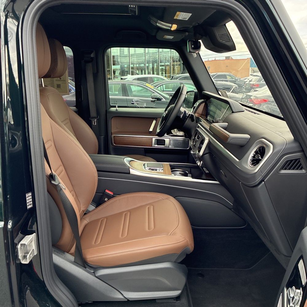 2025 Mercedes-Benz G-Class G550