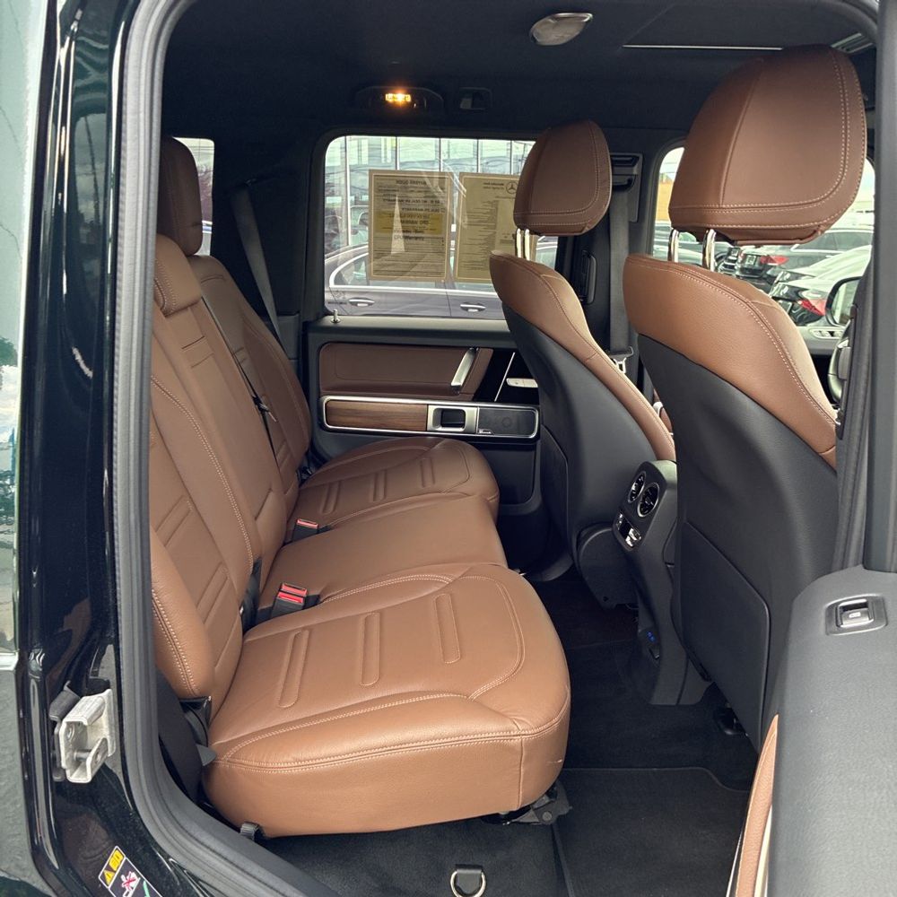 2025 Mercedes-Benz G-Class G550