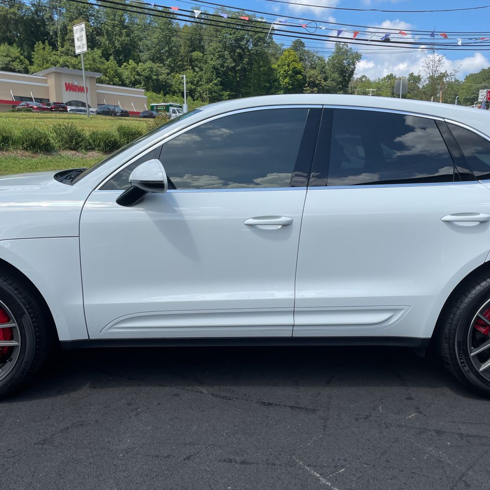 2023 Porsche Macan S