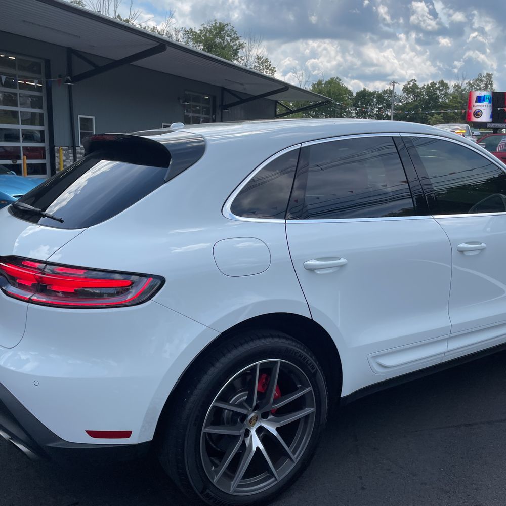 2023 Porsche Macan S