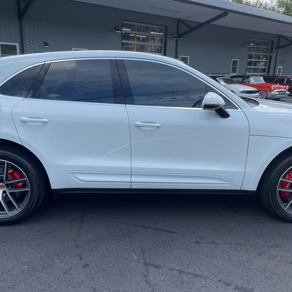 2023 Porsche Macan S
