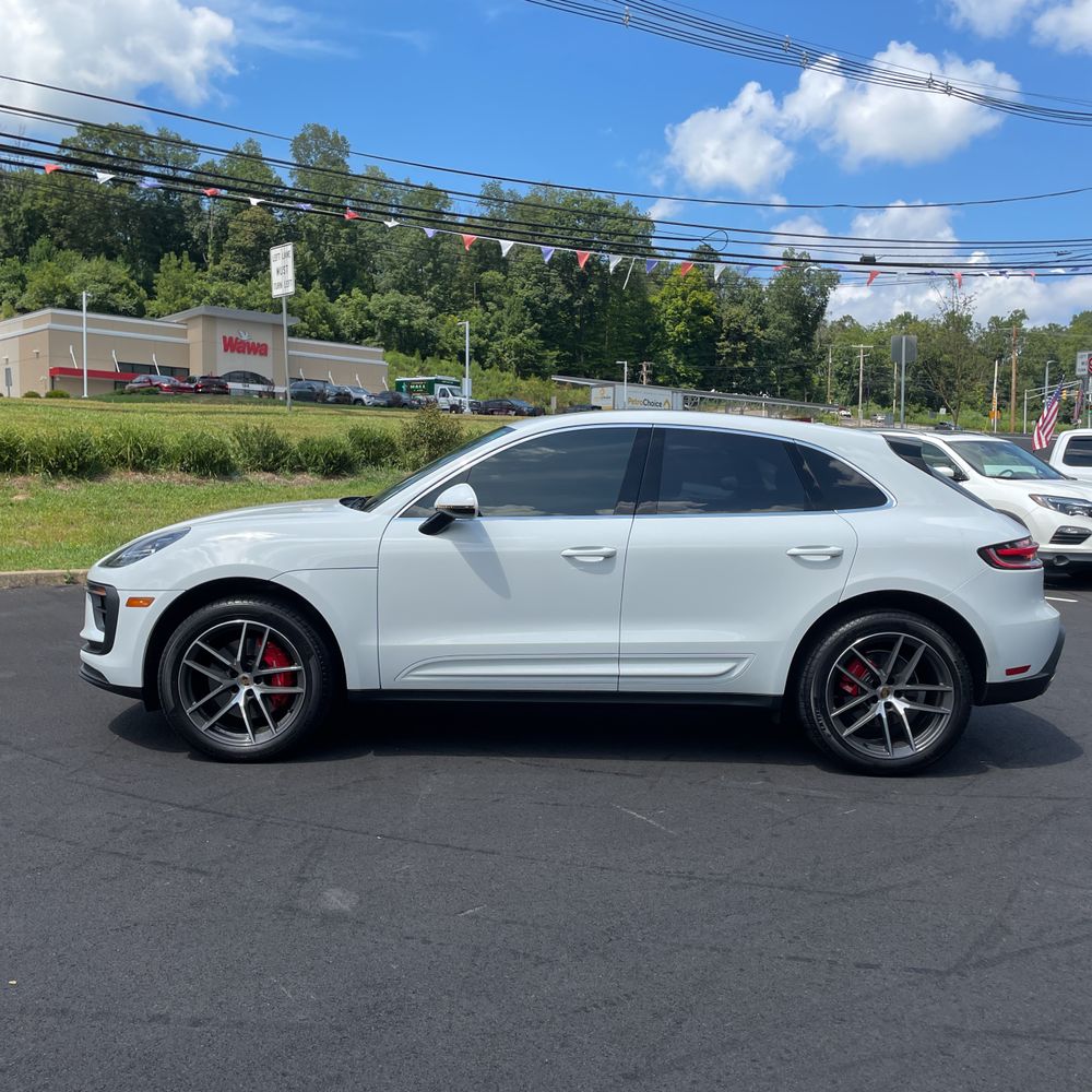 2023 Porsche Macan S