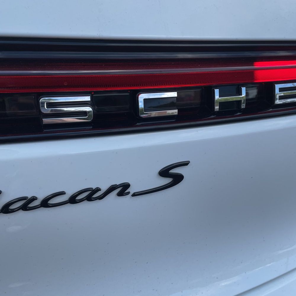 2023 Porsche Macan S