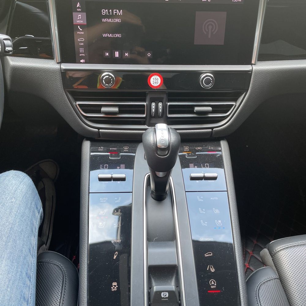 2023 Porsche Macan S