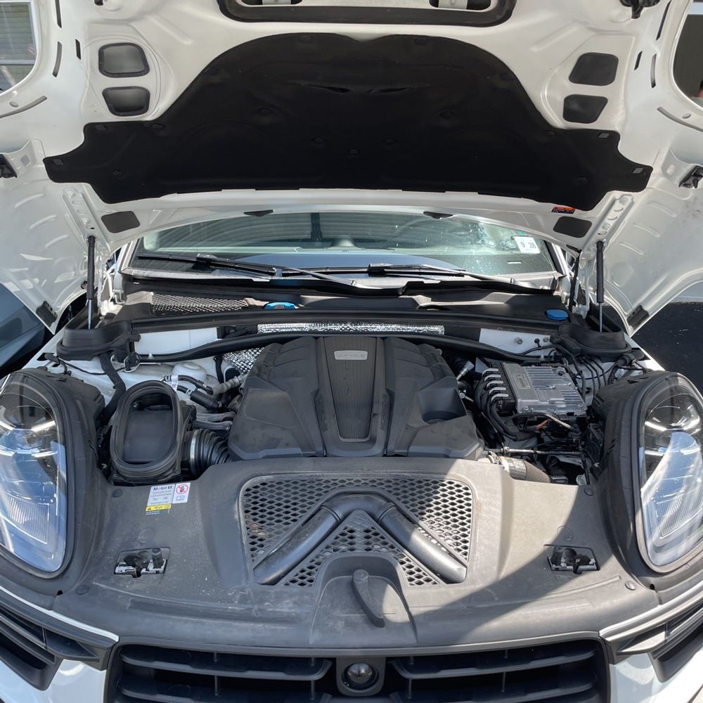 2023 Porsche Macan S
