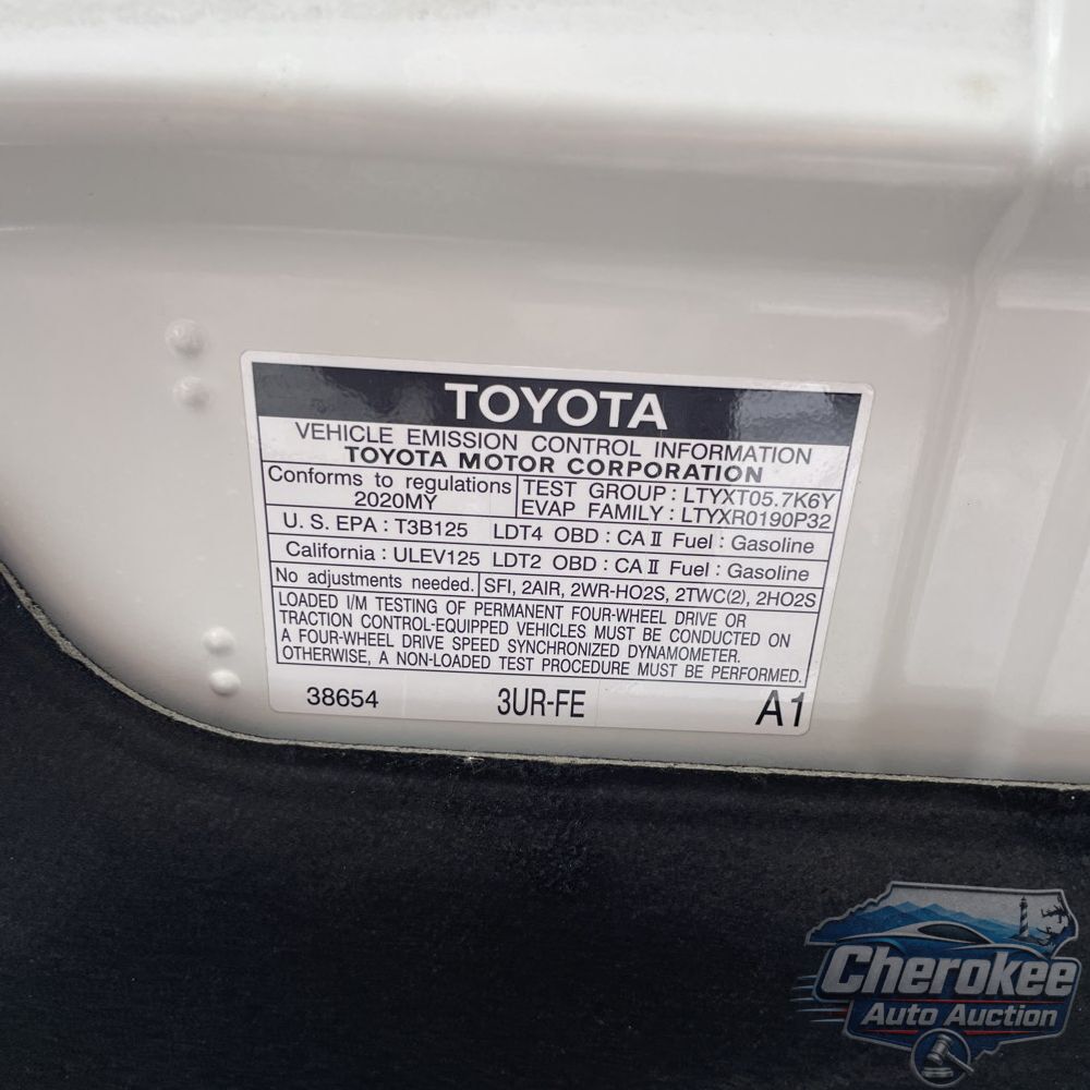 2020 Toyota Land Cruiser Base