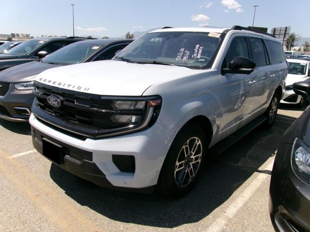 2025 Ford Expedition Max Active