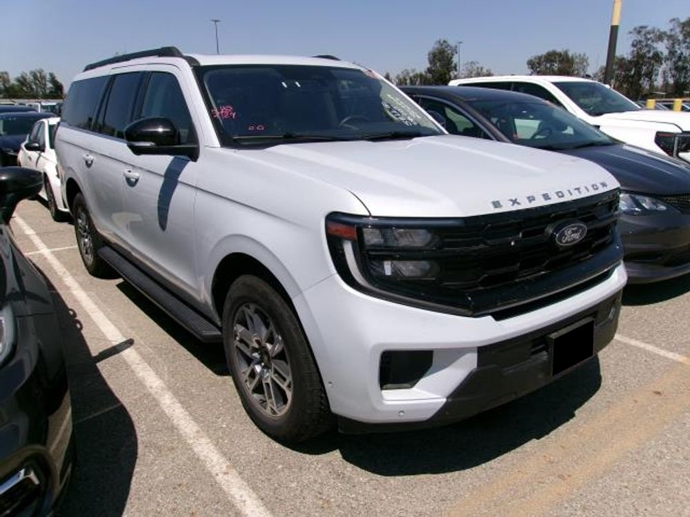 2025 Ford Expedition Max Active