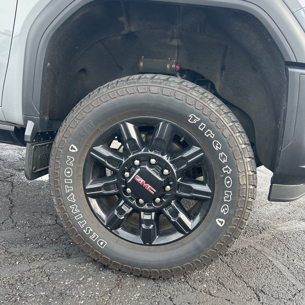 2024 GMC Sierra 2500HD AT4