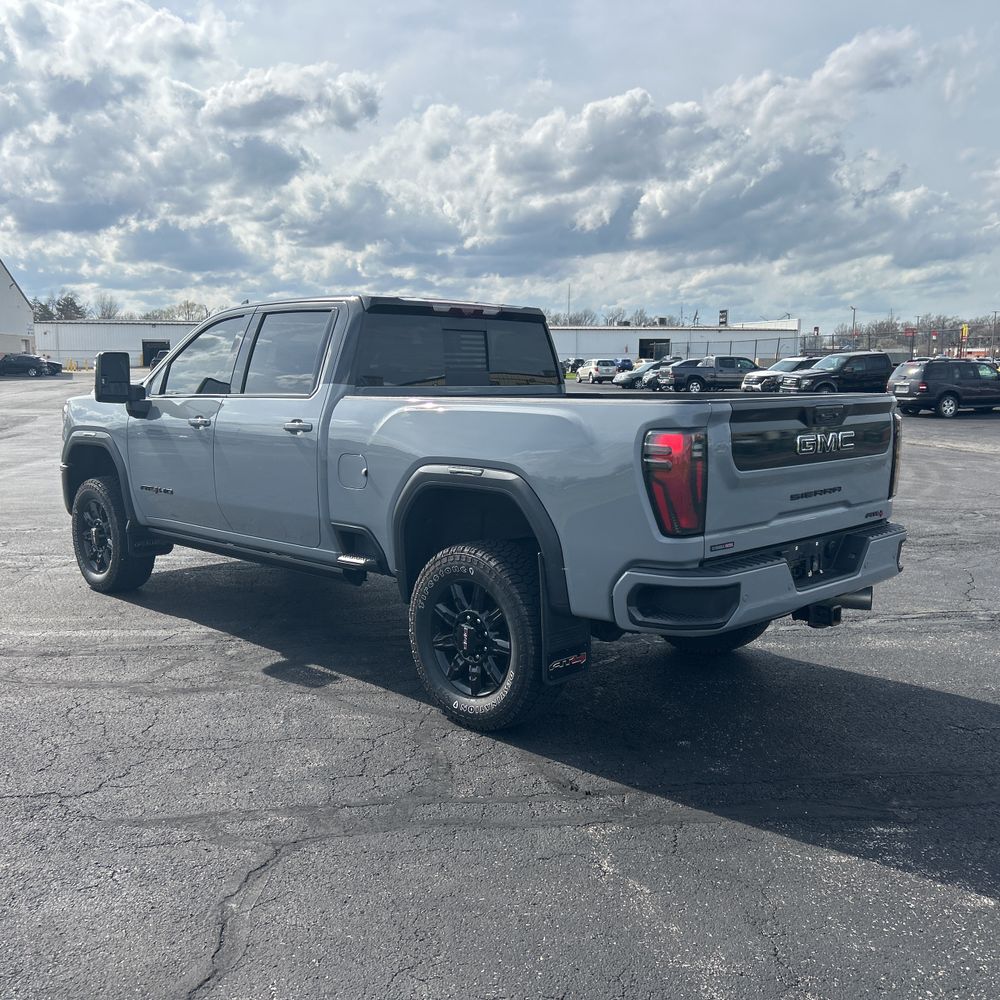 2024 GMC Sierra 2500HD AT4
