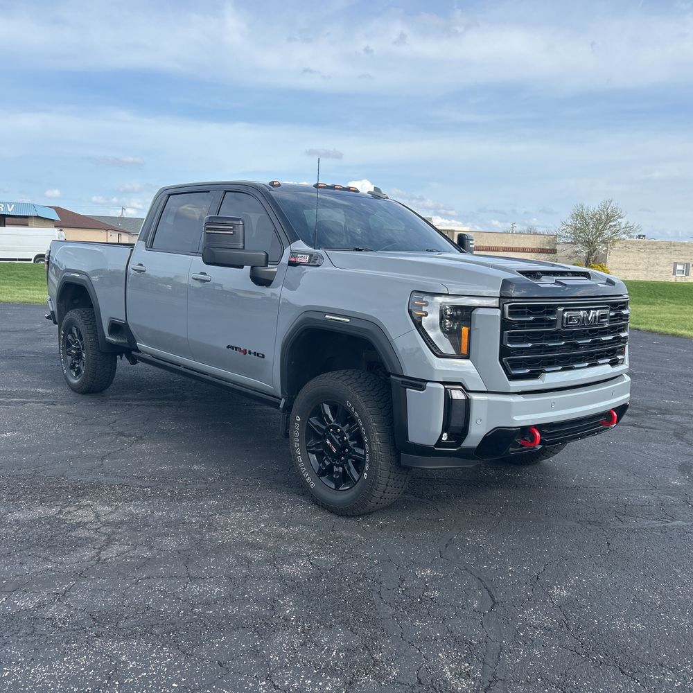 2024 GMC Sierra 2500HD AT4