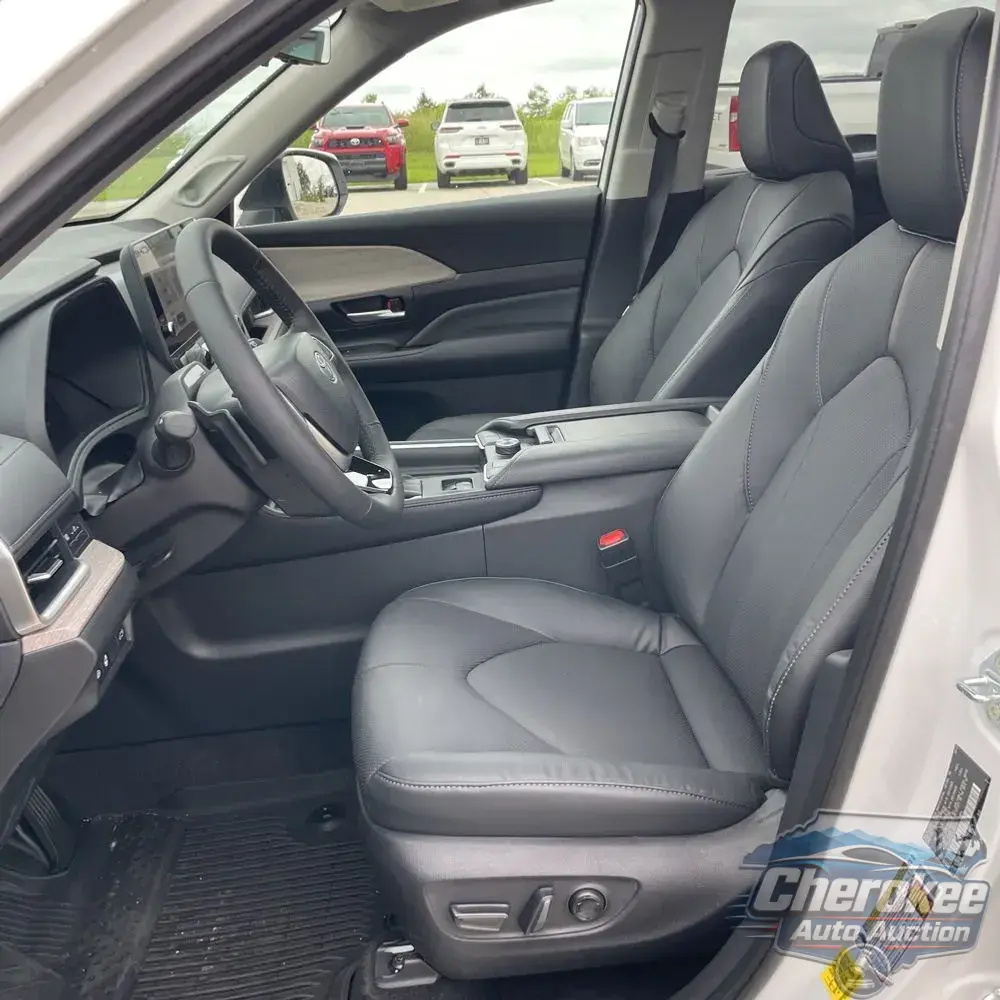 2025 Toyota Grand Highlander Platinum