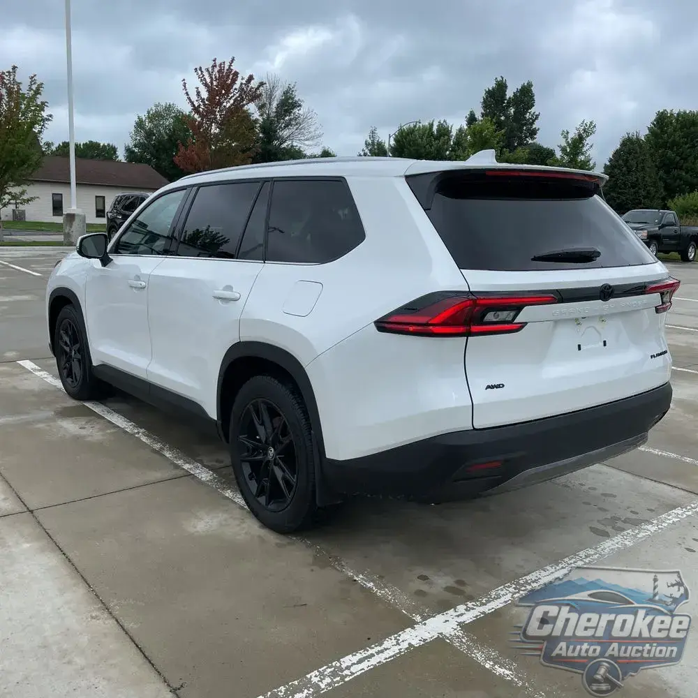 2025 Toyota Grand Highlander Platinum