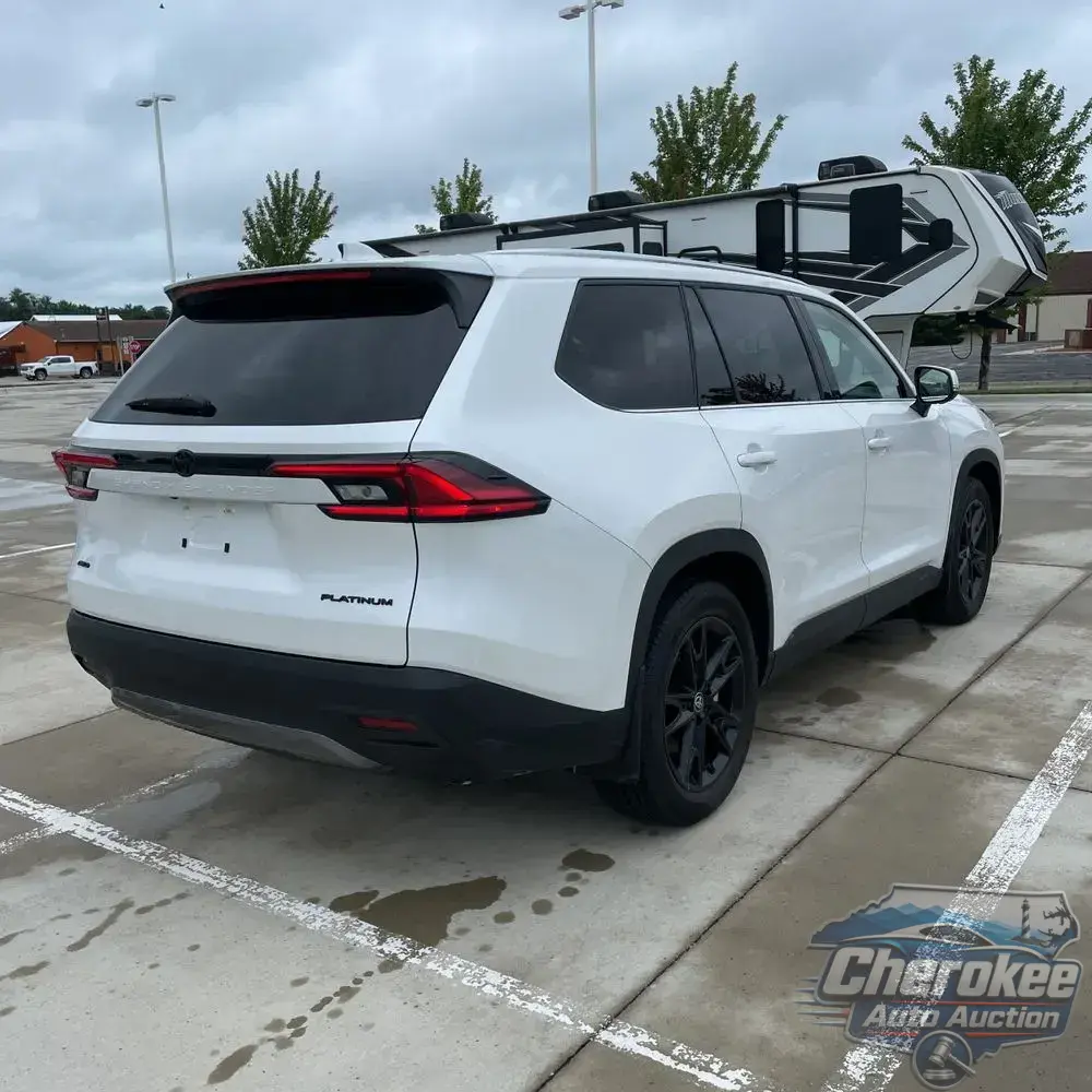 2025 Toyota Grand Highlander Platinum