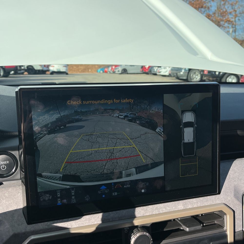 2024 Toyota Tacoma Trailhunter HV