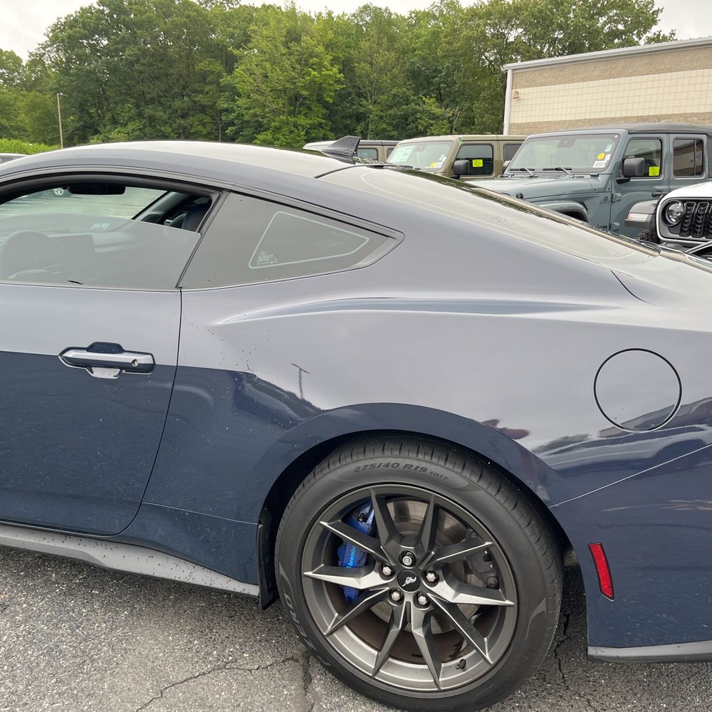 2024 Ford Mustang Dark Horse