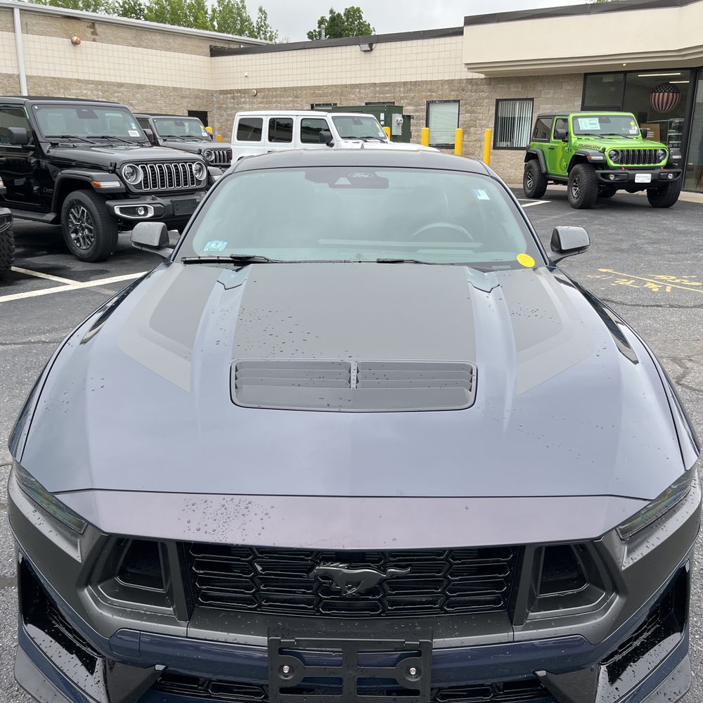 2024 Ford Mustang Dark Horse