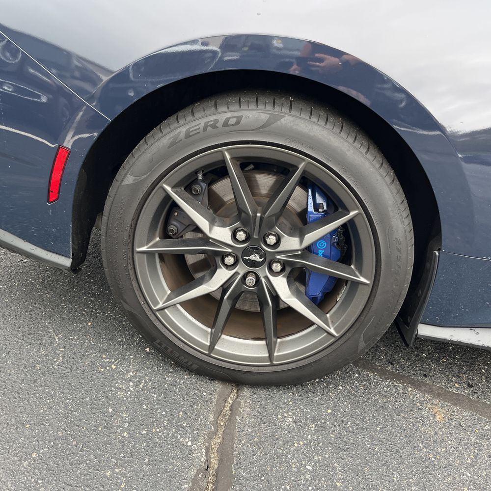 2024 Ford Mustang Dark Horse