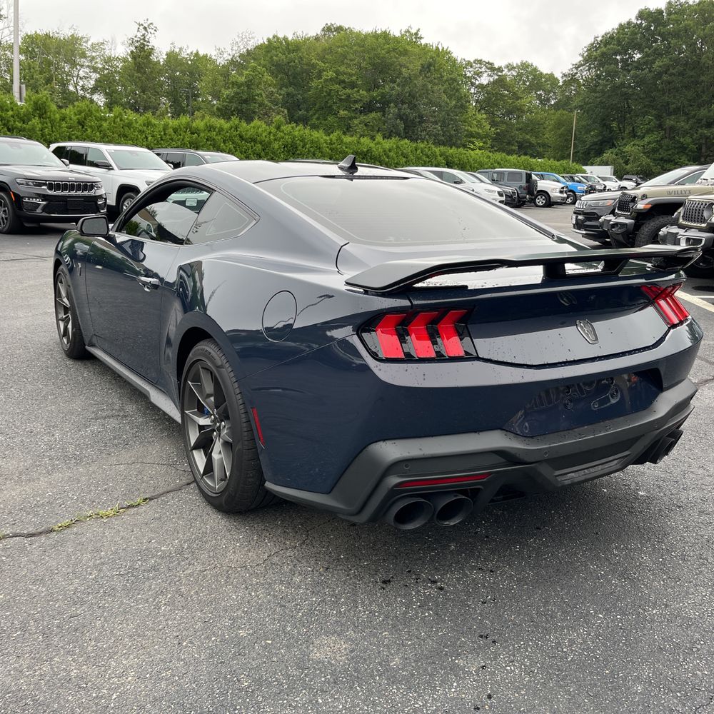 2024 Ford Mustang Dark Horse