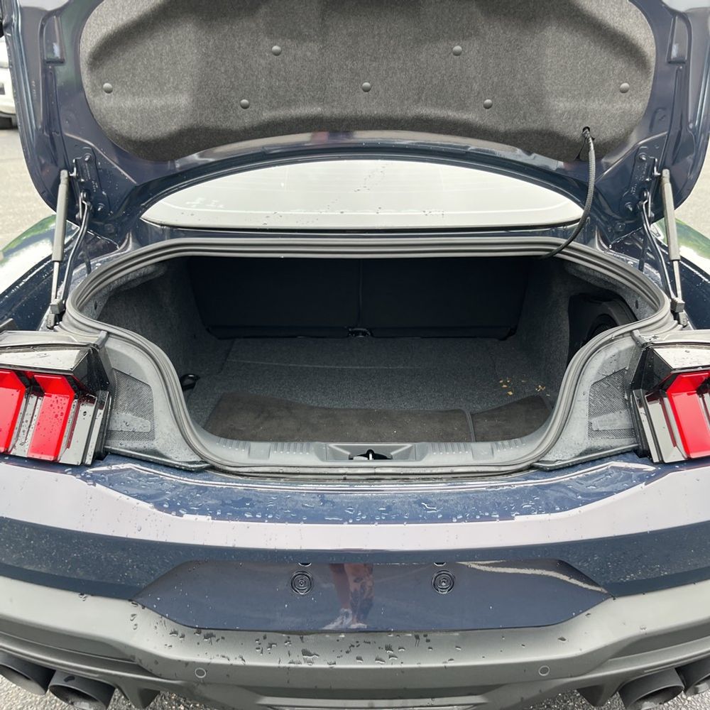 2024 Ford Mustang Dark Horse