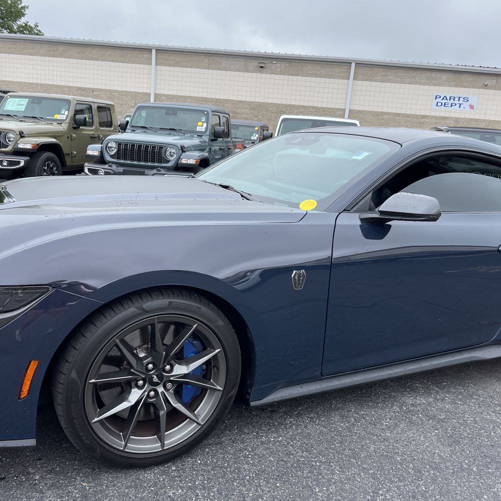 2024 Ford Mustang Dark Horse