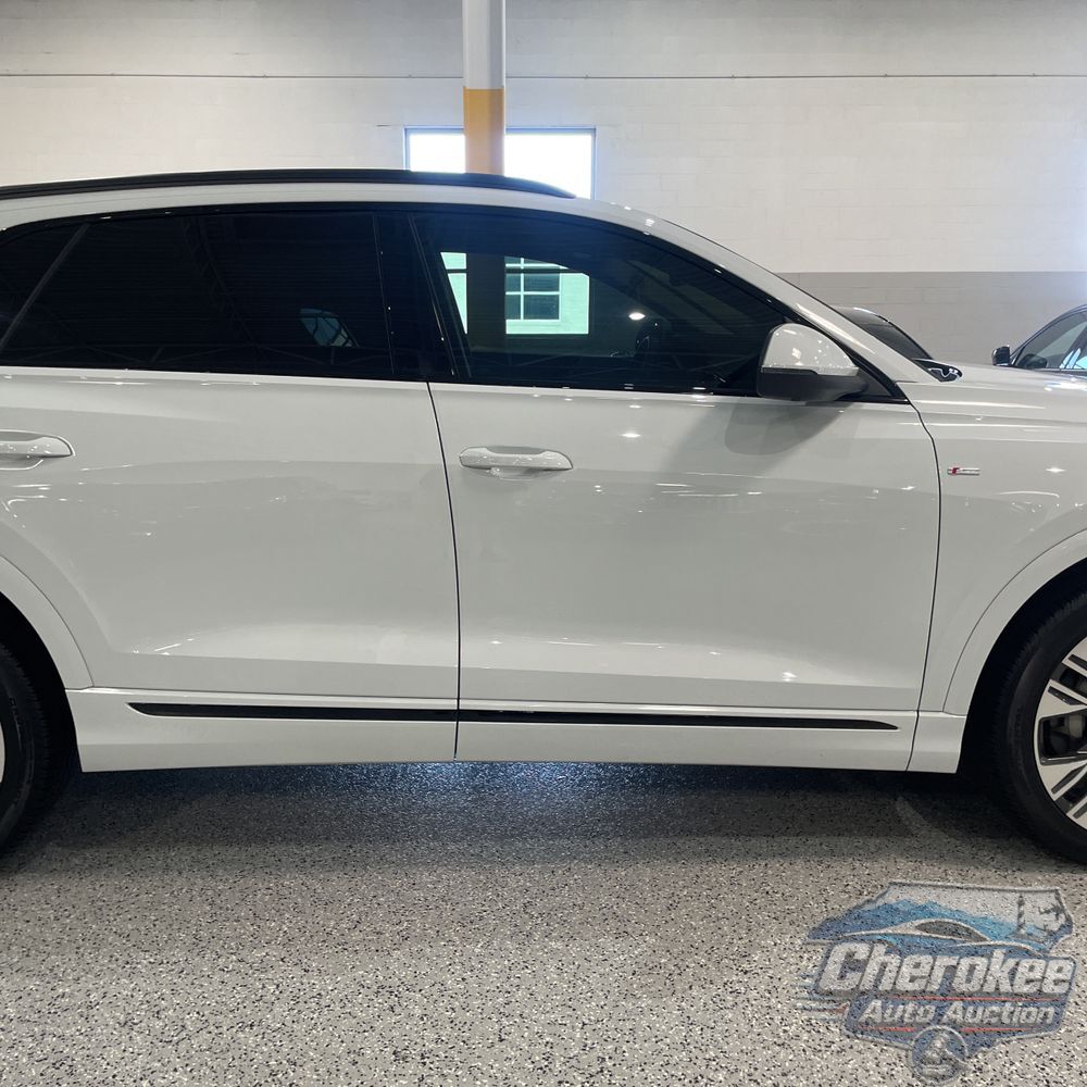 2025 Audi Q8 Prestige 55