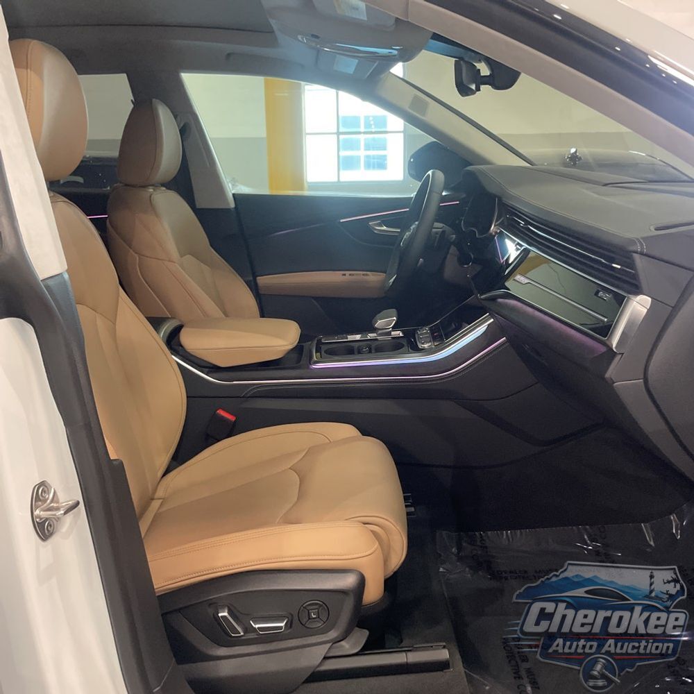 2025 Audi Q8 Prestige 55