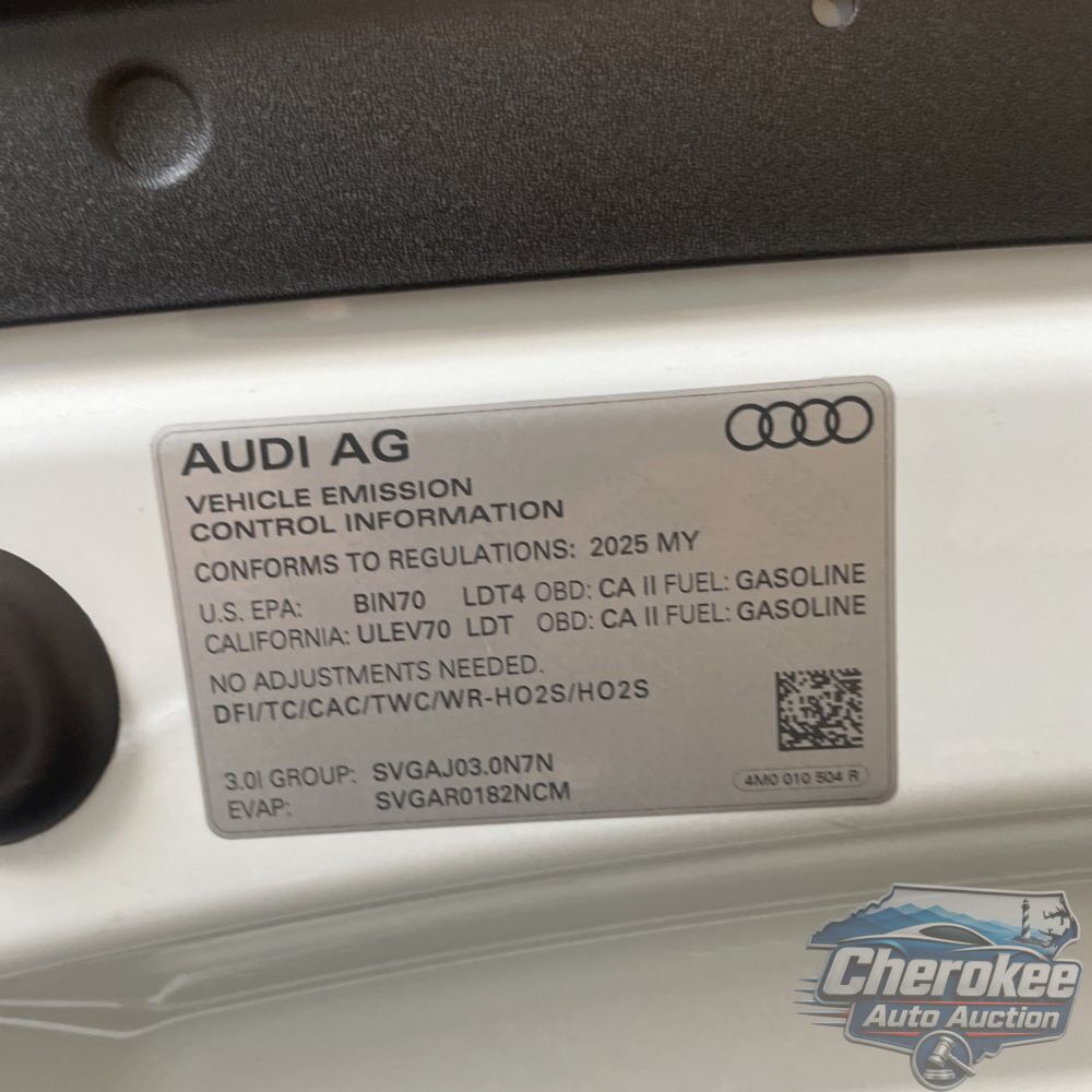 2025 Audi Q8 Prestige 55