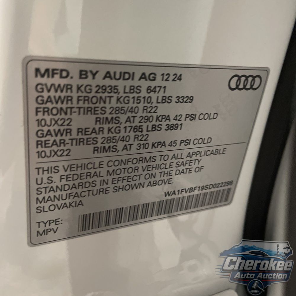2025 Audi Q8 Prestige 55
