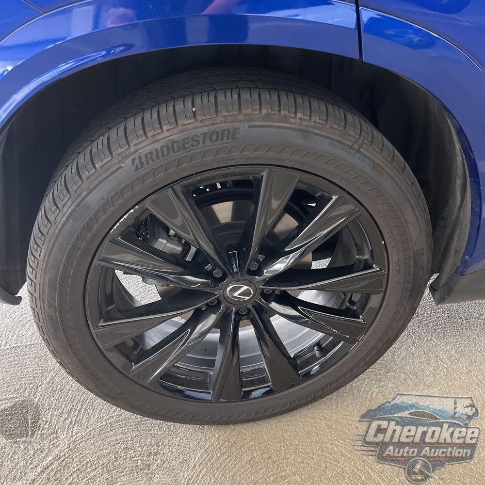 2024 Lexus NX 450h+ F SPORT Handling