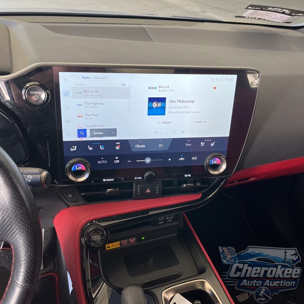 2024 Lexus NX 450h+ F SPORT Handling