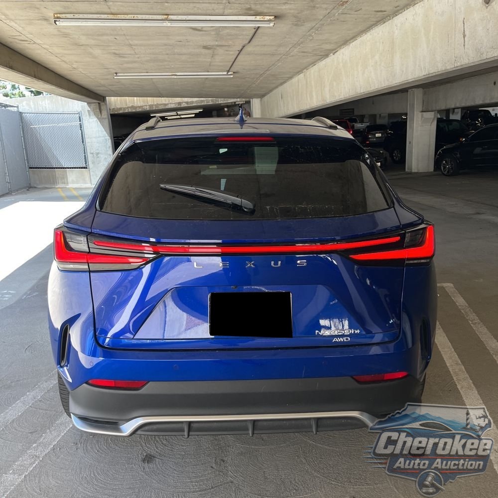 2024 Lexus NX 450h+ F SPORT Handling