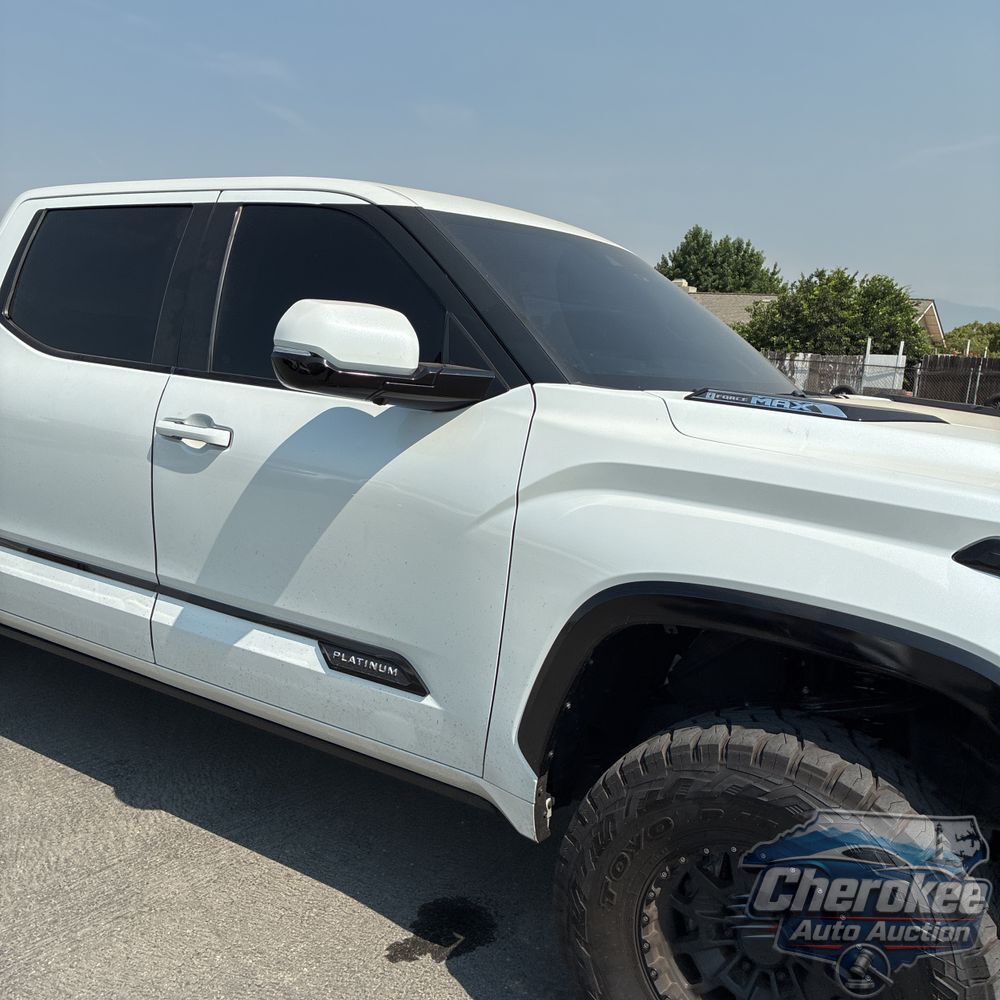 2022 Toyota Tundra Platinum HV