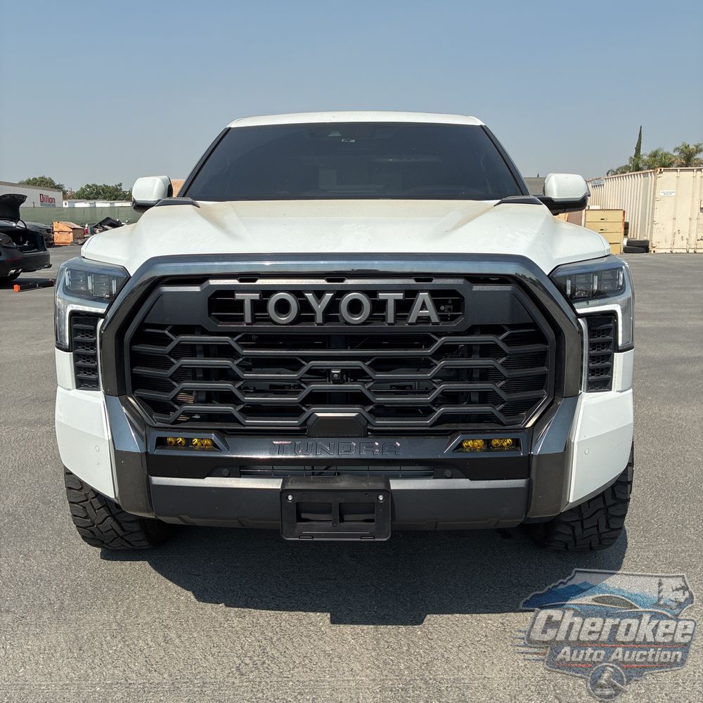 2022 Toyota Tundra Platinum HV