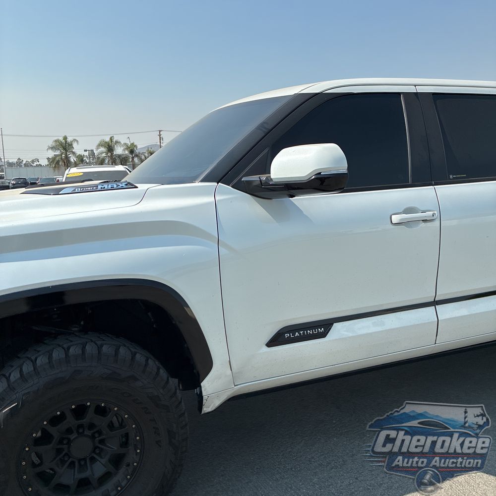 2022 Toyota Tundra Platinum HV