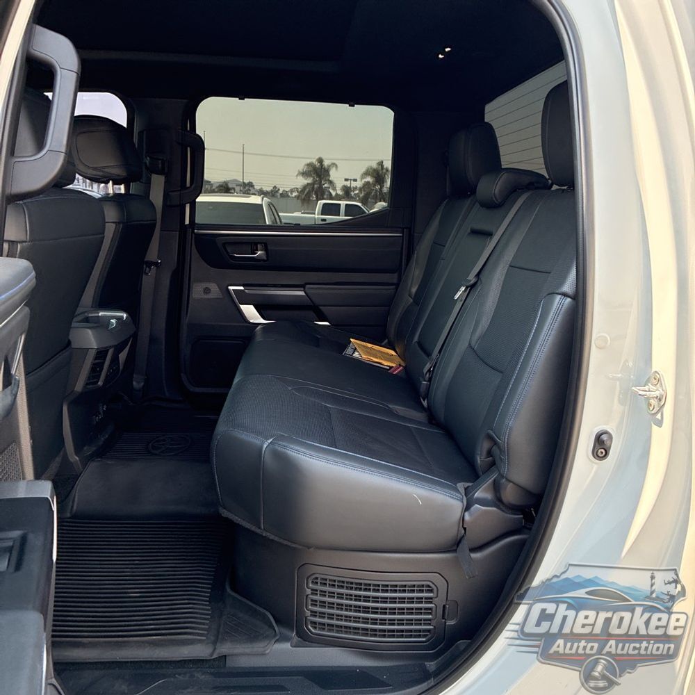 2022 Toyota Tundra Platinum HV